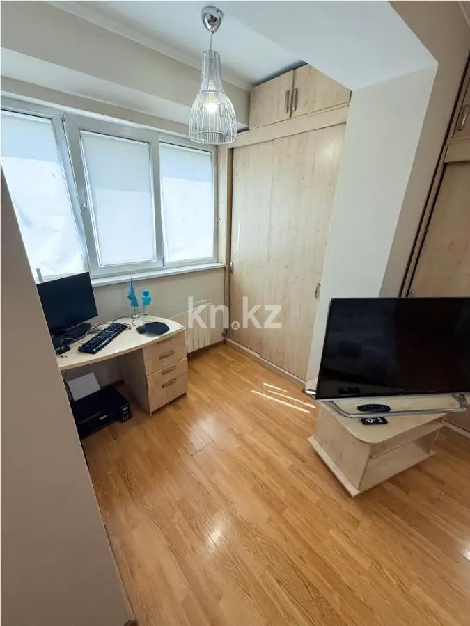 Продажа 3-комнатной квартиры, 68.5 м² в Алматы - фото 3