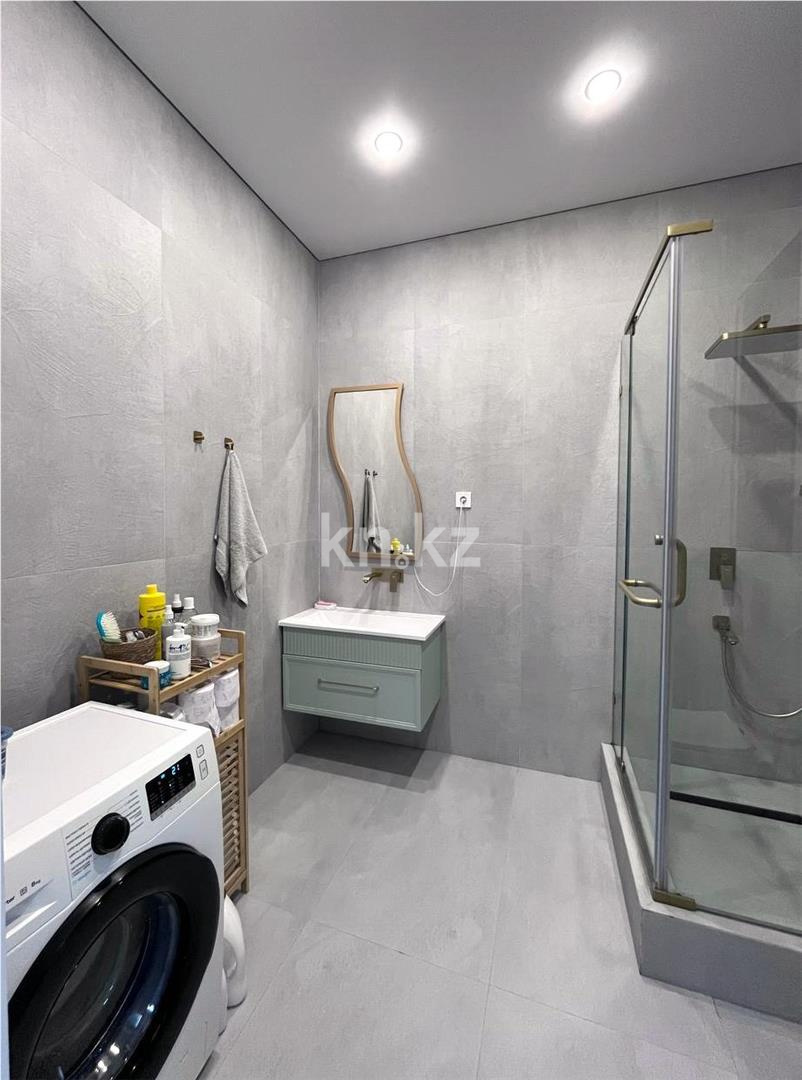 Продажа 2-комнатной квартиры, 63 м², ул. Букетова в Караганде - фото 15