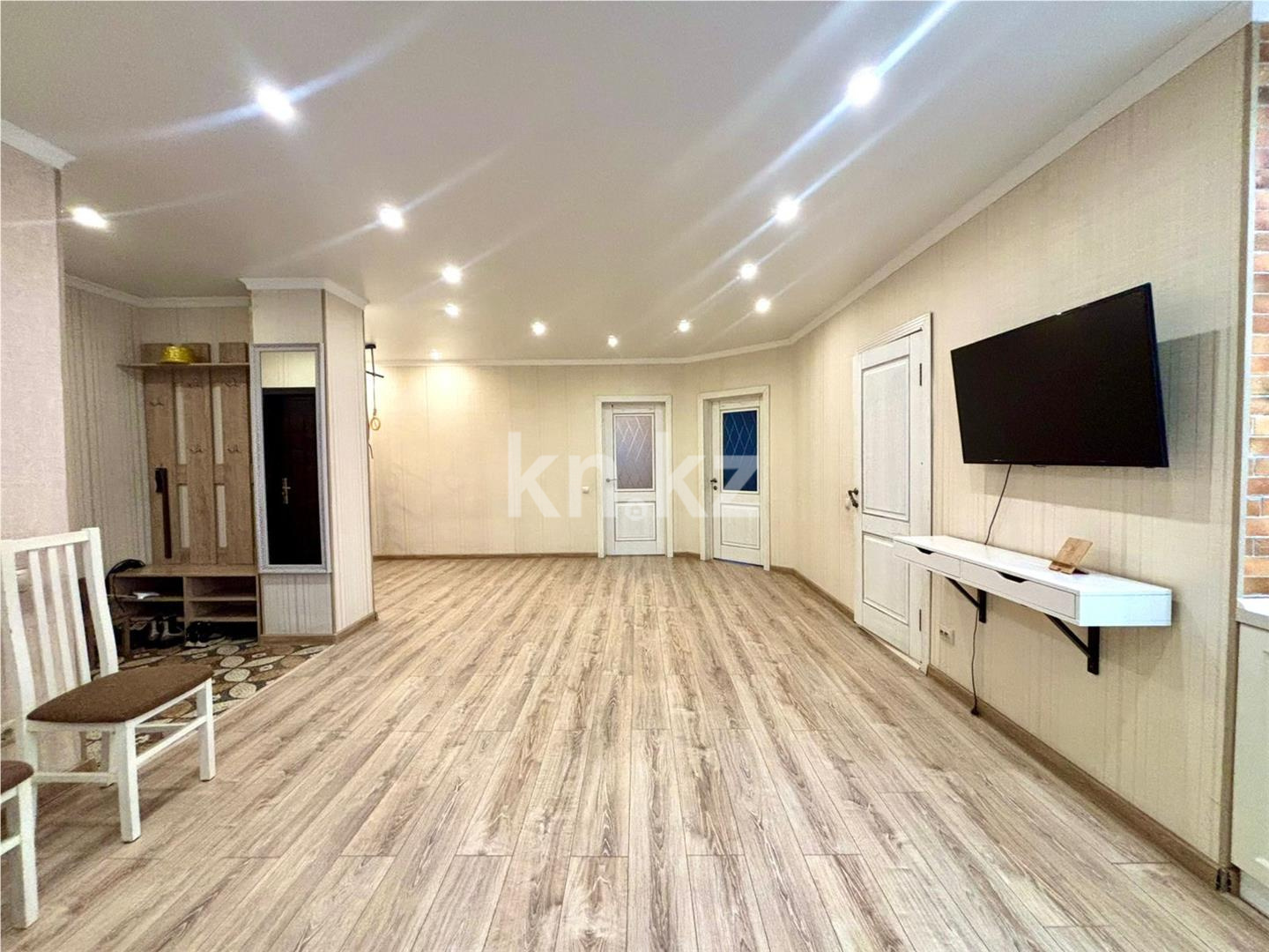 Продажа 3-комнатной квартиры, 96 м² в Караганде - фото 8