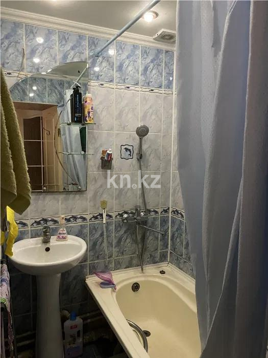 Продажа 1-комнатной квартиры, 32 м², ул. Дюсембекова, дом  57 в Караганде - фото 4