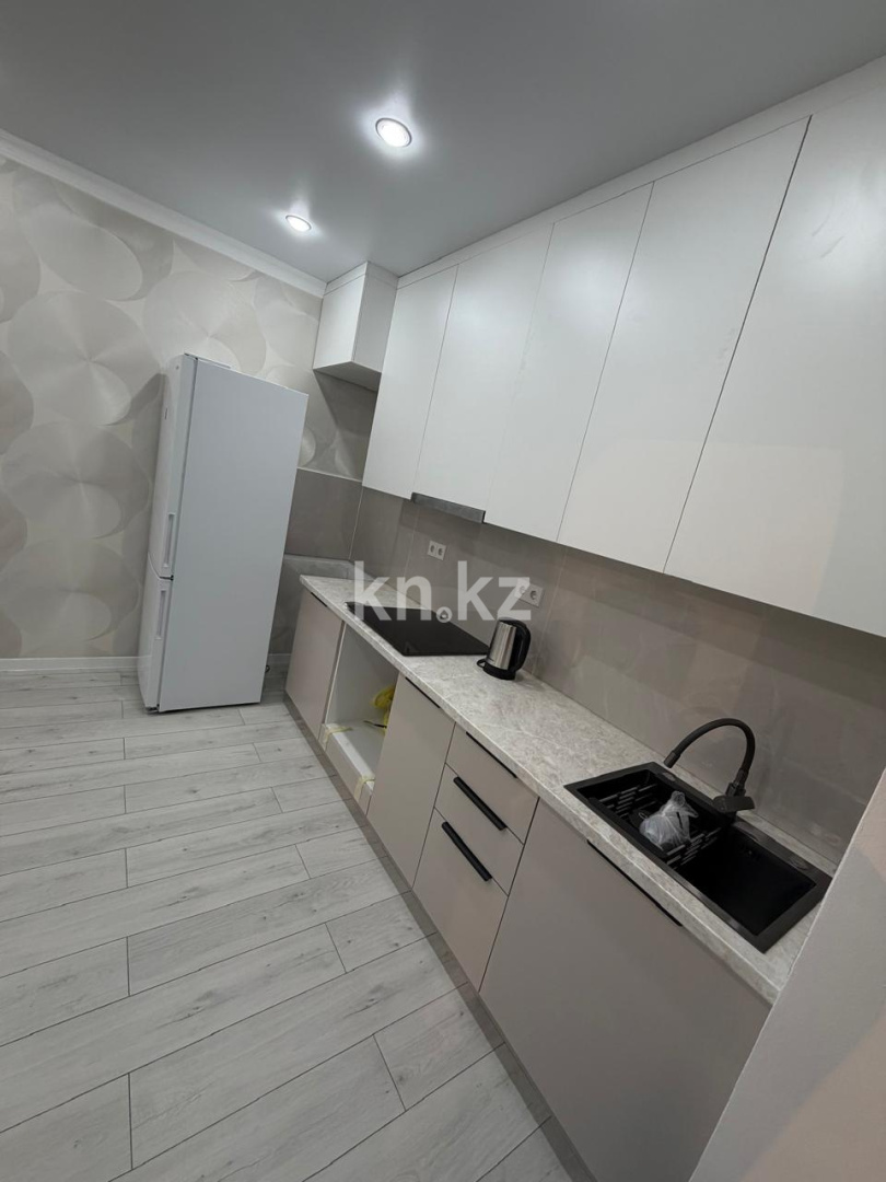 Аренда 2-комнатной квартиры, 42 м² в Астане