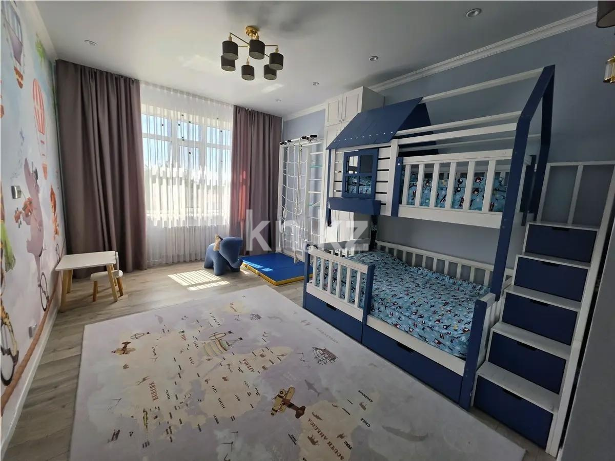 Продажа 4-комнатной квартиры, 139 м² в Караганде - фото 3