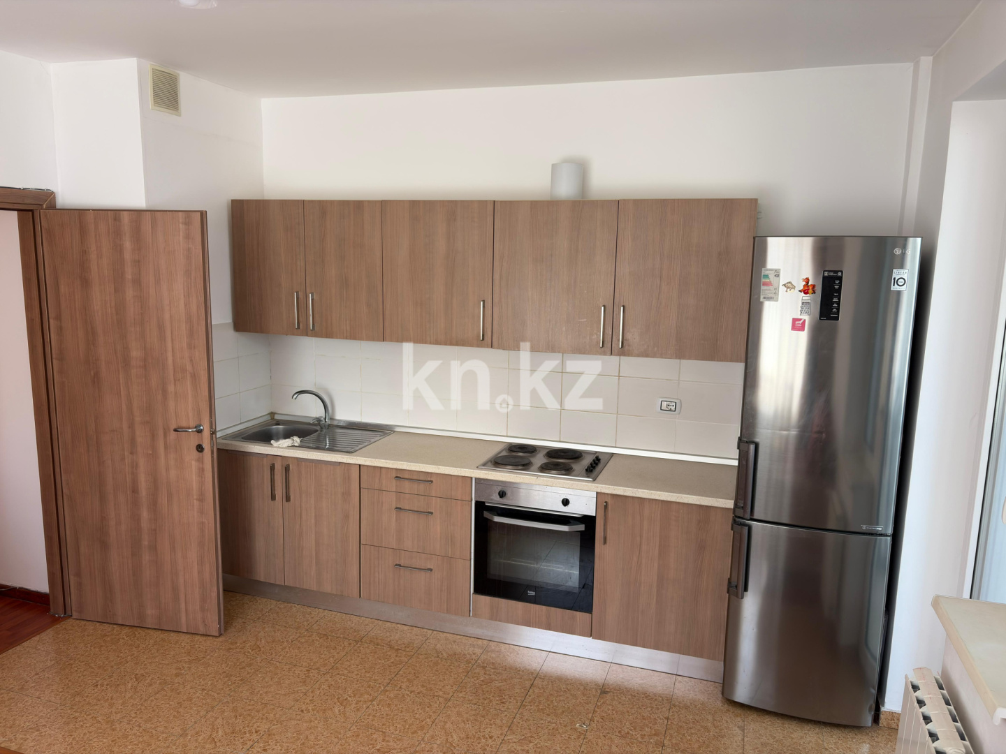 Аренда 1-комнатной квартиры, 50 м² в Астане