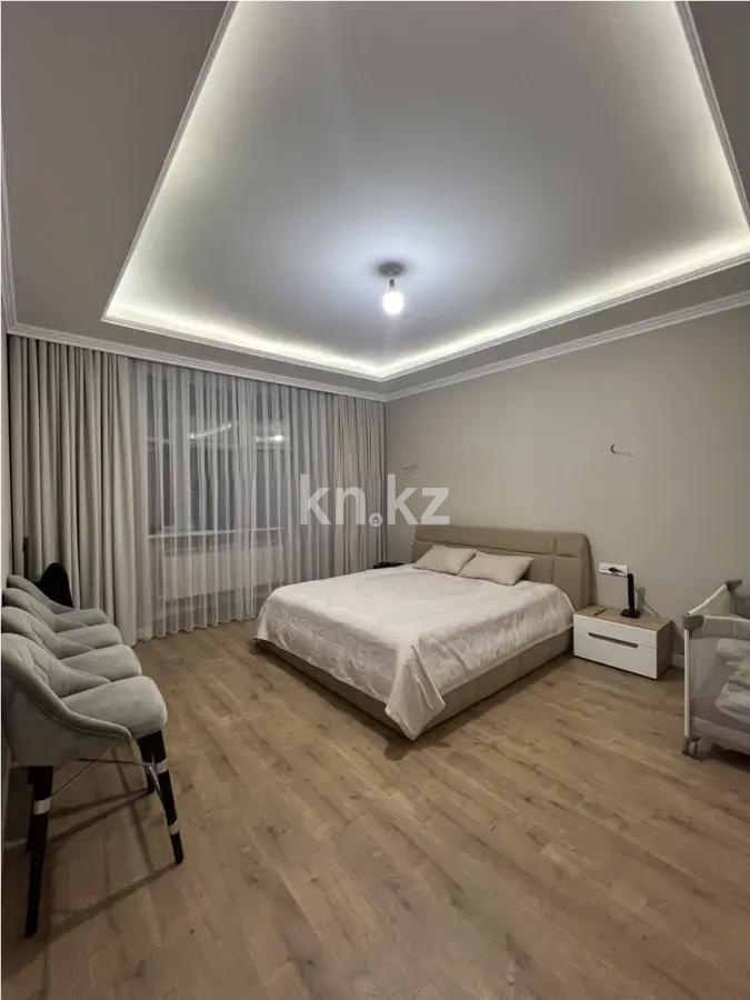 Продажа 4-комнатной квартиры, 150 м², ул. Габдуллина, дом  18 в Астане - фото 2
