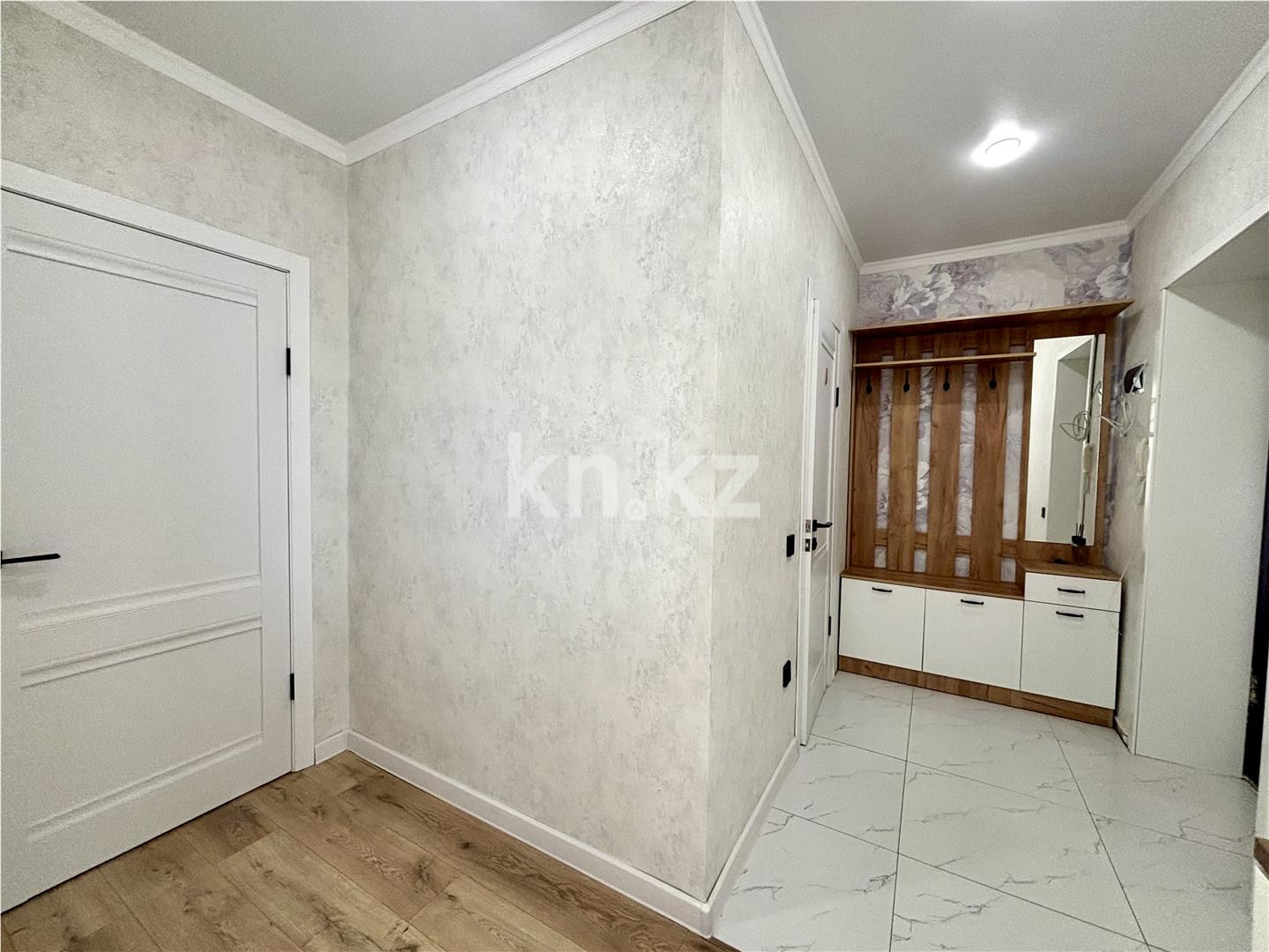 Продажа 2-комнатной квартиры, 40 м², 137 учетный квартал, дом  349 в Караганде - фото 10