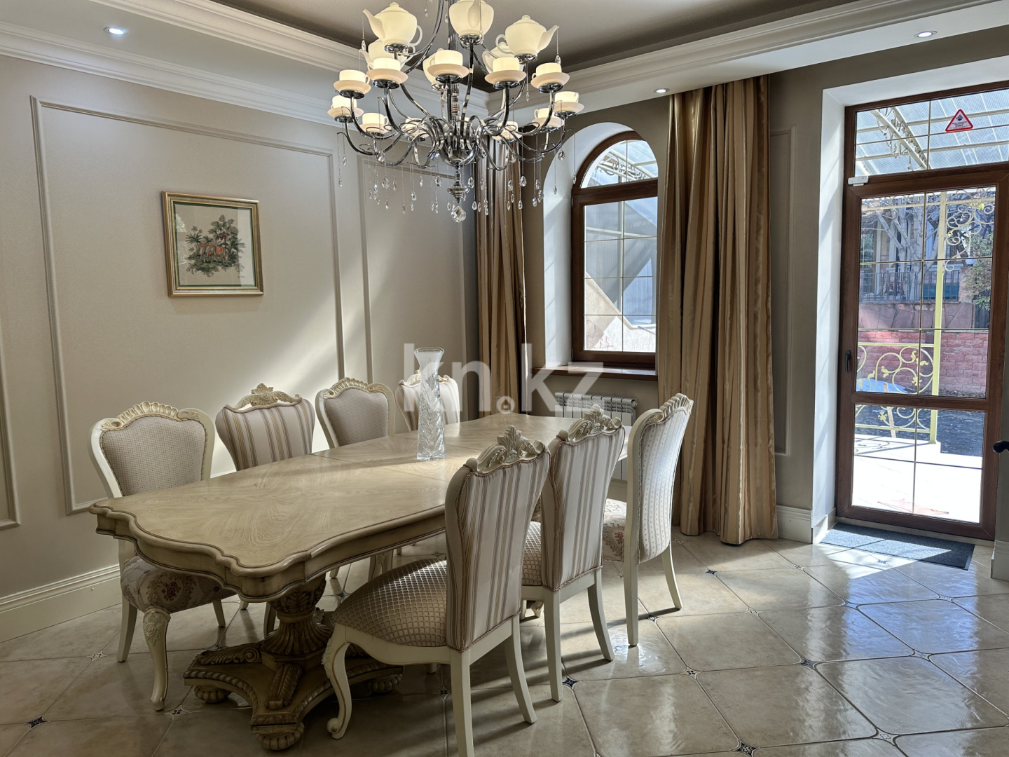 Продажа 7-комнатной квартиры, 341 м², ул. Рыскулбекова, дом  19/1 - ул. Аскарова в Алматы - фото 2