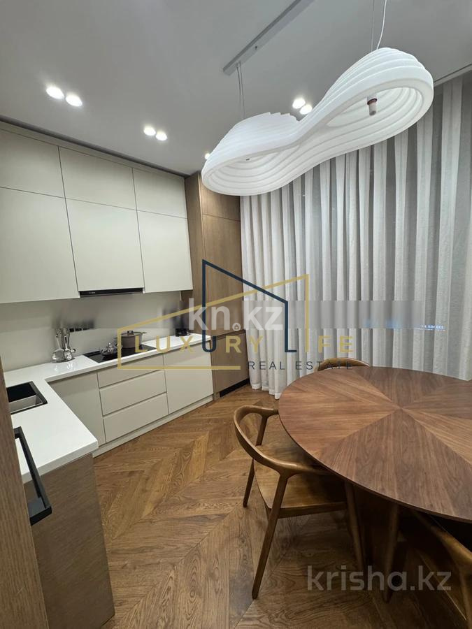 Продажа 3-комнатной квартиры, 95 м² в Алматы - фото 2