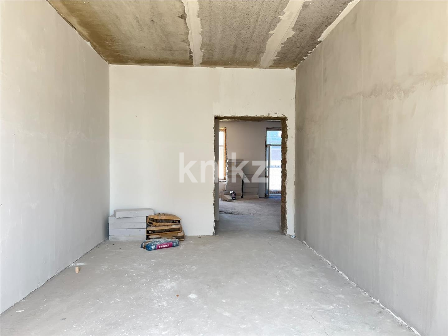 Продажа 2-комнатной квартиры, 68 м² в Караганде - фото 11