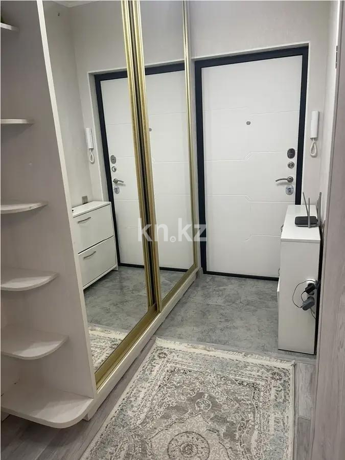 Продажа 1-комнатной квартиры, 40 м², мкр. Аксай-1а, дом  26а в Алматы - фото 4