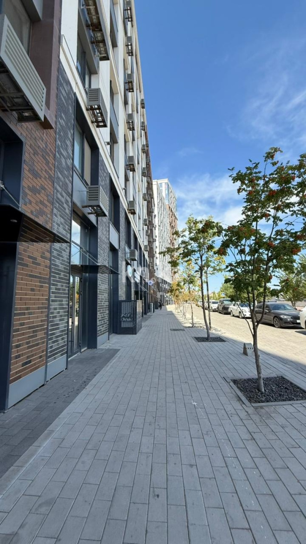 Продажа 2-комнатной квартиры, 74 м² в Астане