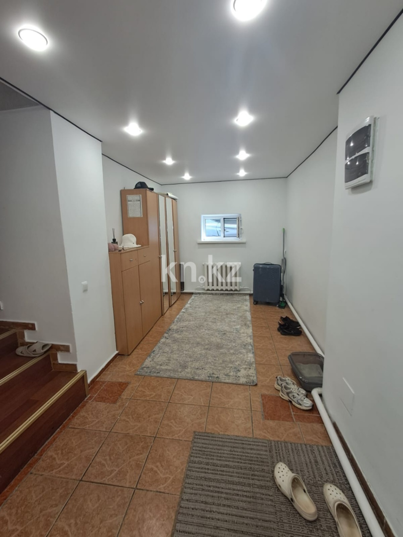 Продажа 10-комнатного дома, 458 м² в Астане - фото 15