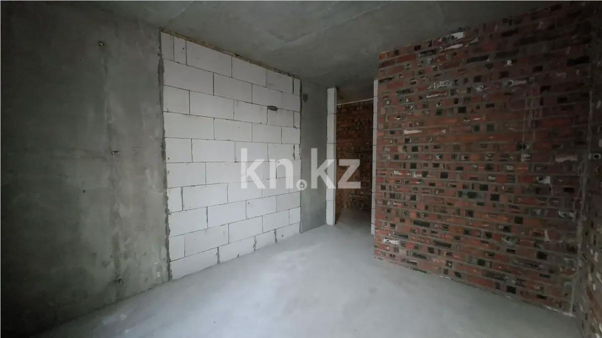 Продажа 1-комнатной квартиры, 40 м², ул. Байтурсынова, дом  32 в Астане