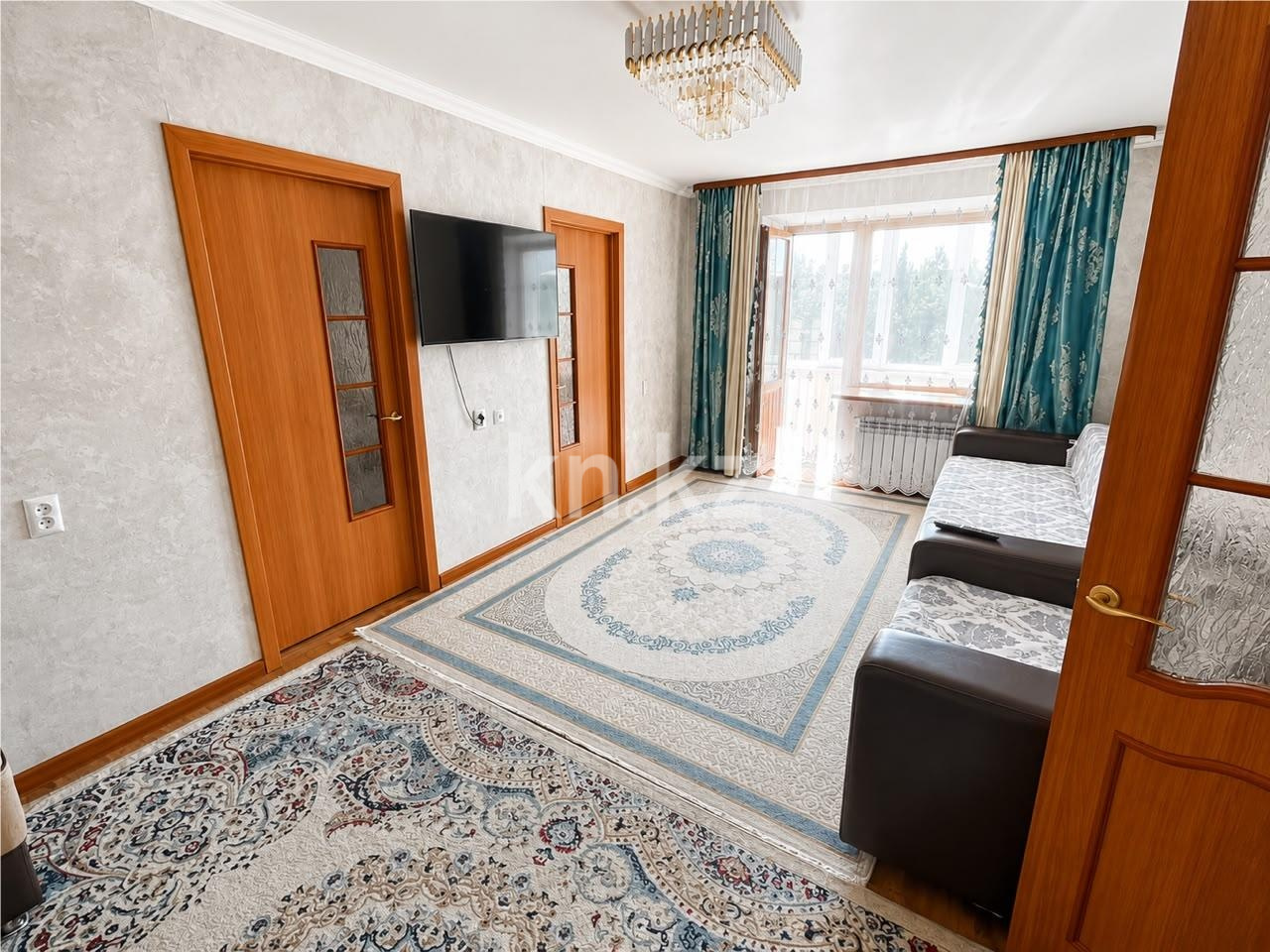 Продажа 4-комнатной квартиры, 64 м² в Караганде