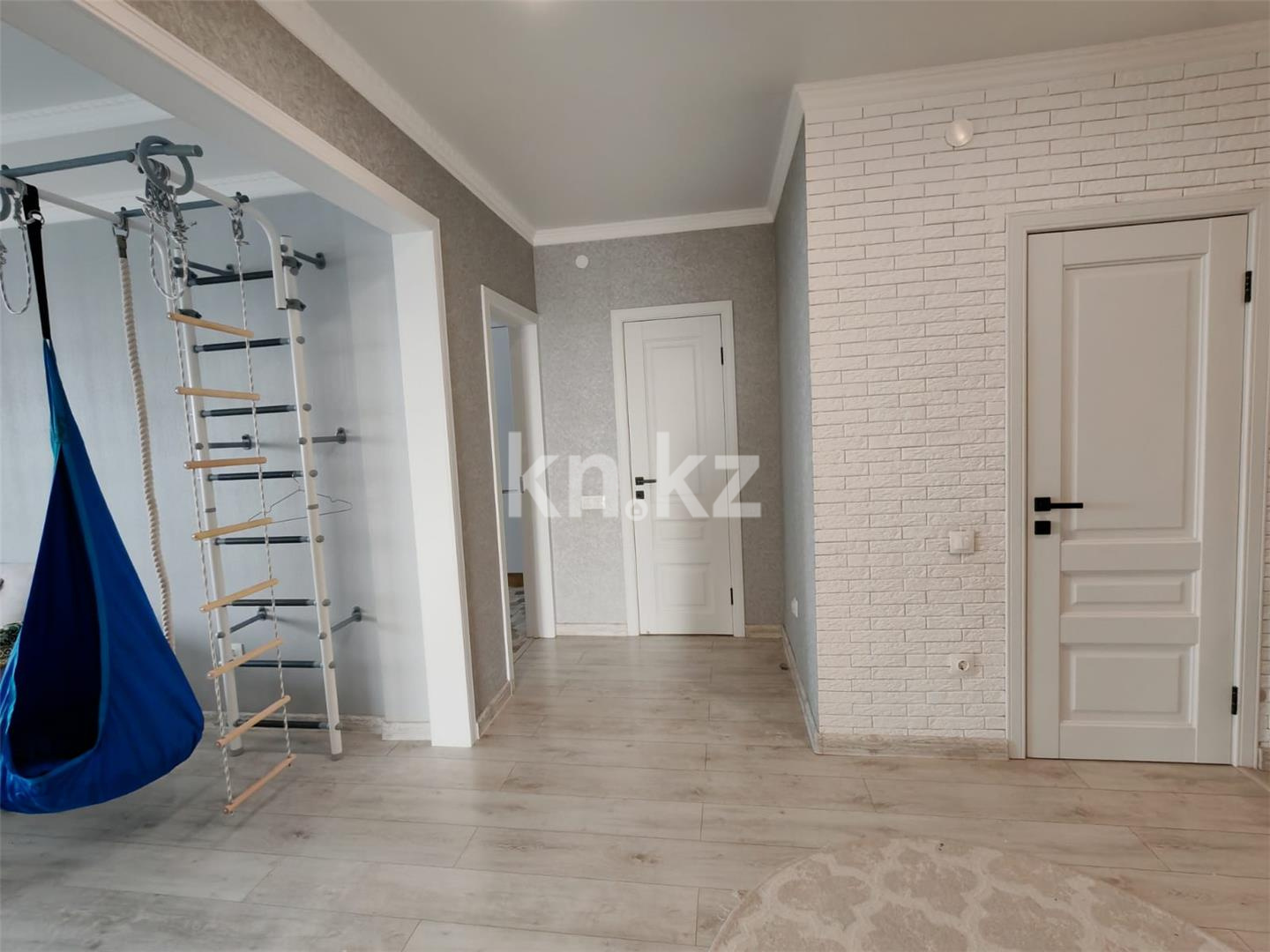 Продажа 3-комнатной квартиры, 104 м², пр. Республики в Караганде - фото 11