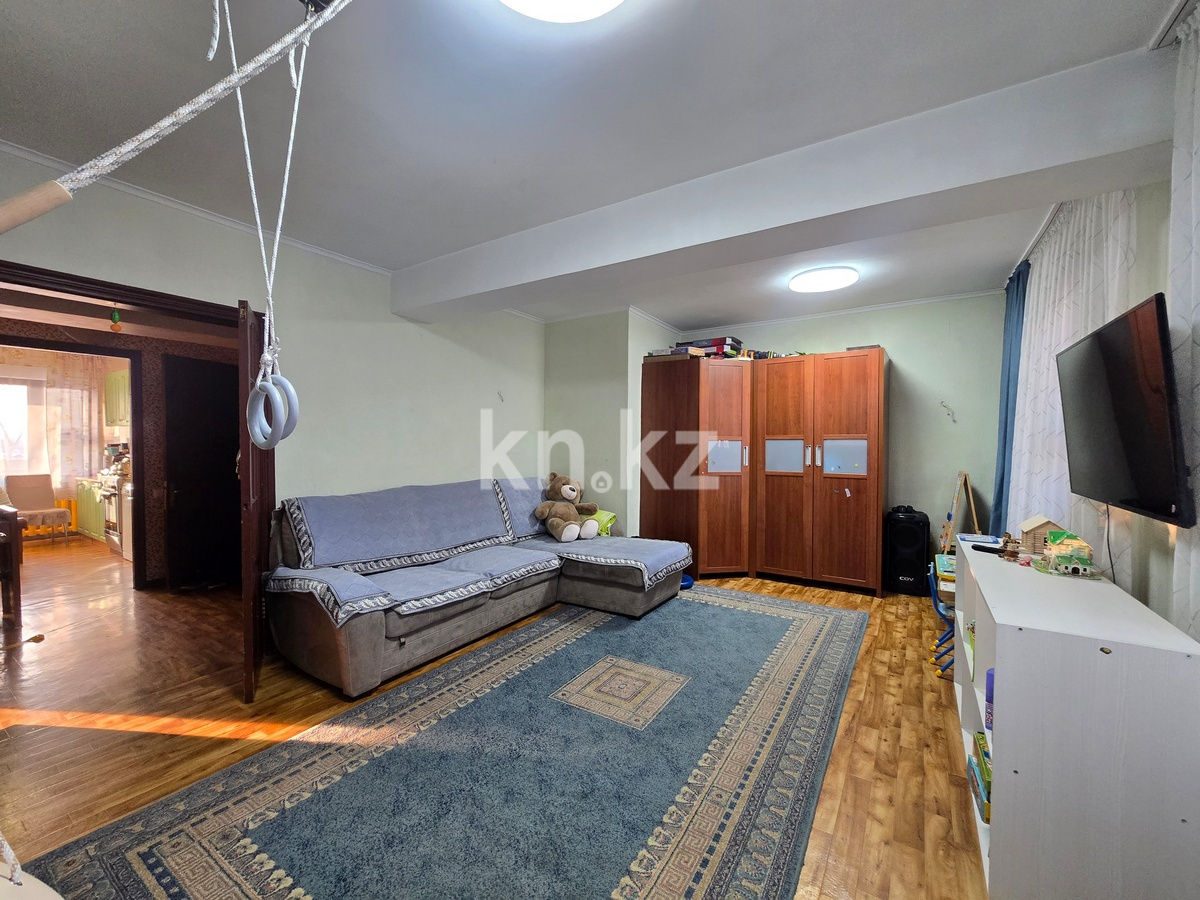 Продажа 3-комнатной квартиры, 73.3 м² в Алматы - фото 2