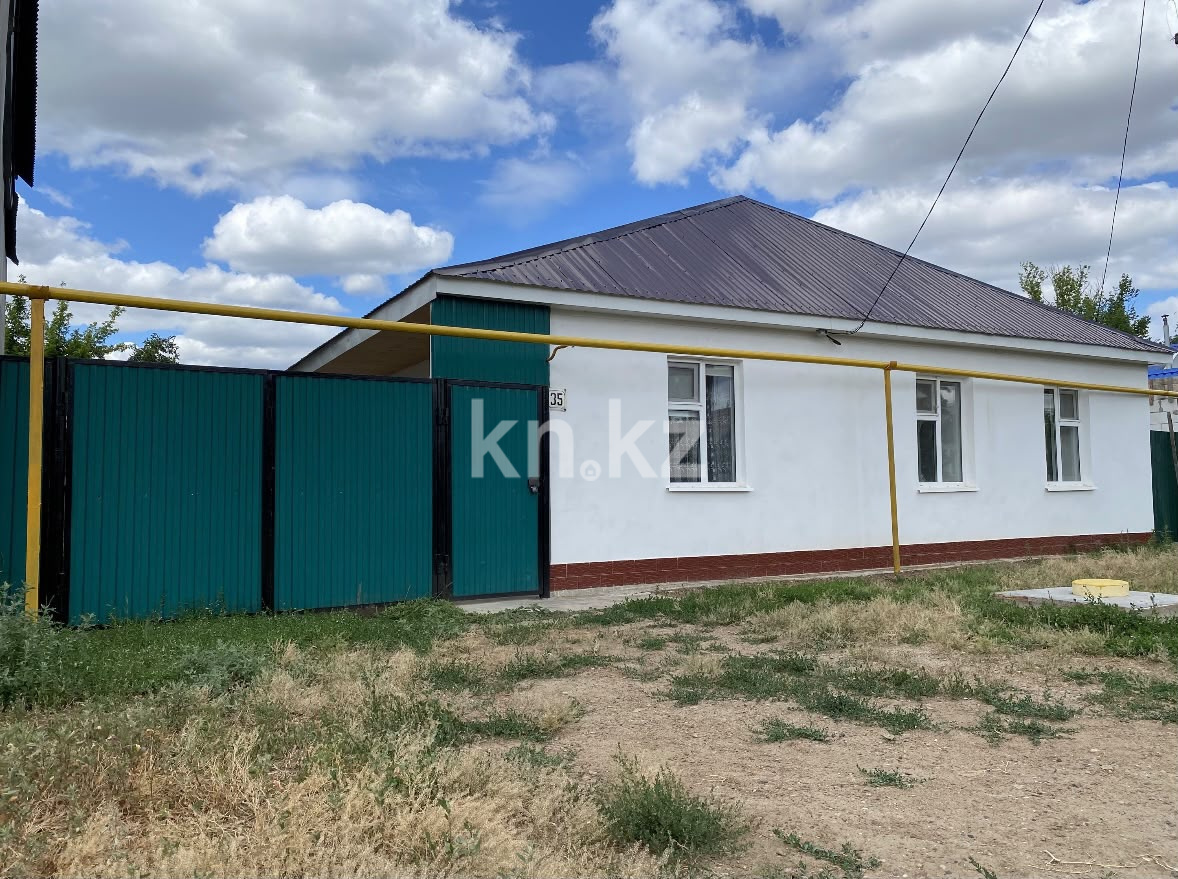 Продажа 3-комнатного дома, 82 м² в Уральске