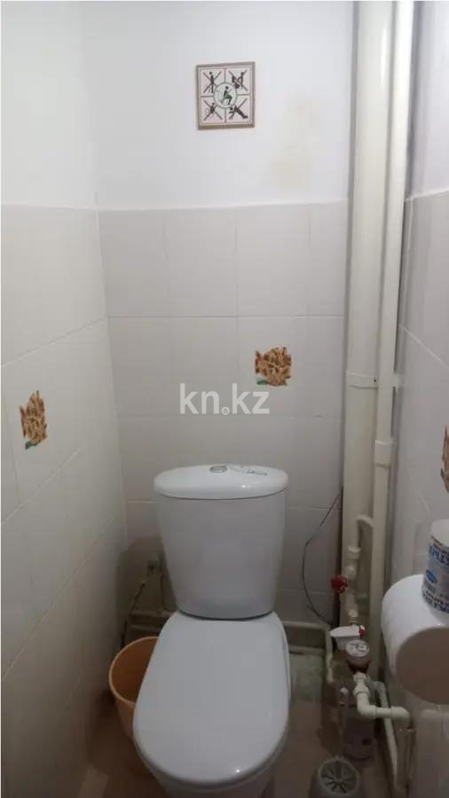 Продажа 3-комнатной квартиры, 70 м², мкр. Гульдер-1, дом  4 в Караганде - фото 4