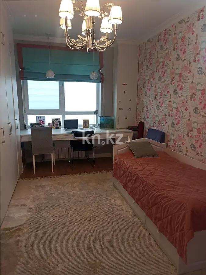Продажа 3-комнатной квартиры, 98.2 м², ул. Егизбаева, дом  7/21 в Алматы - фото 2
