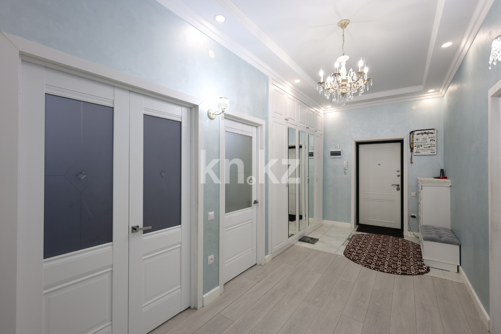 Продажа 3-комнатной квартиры, 104 м², мкр-н Орбита-1, дом  16/3 в Караганде - фото 6