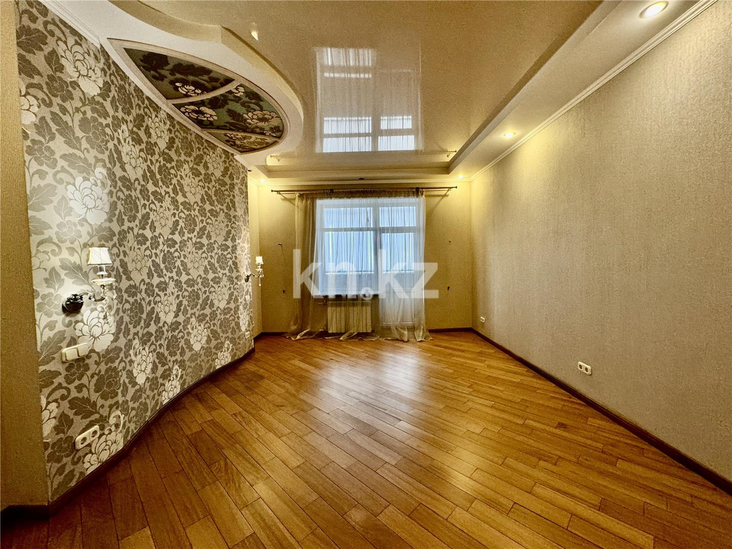 Продажа 6-комнатной квартиры, 227 м², ул. Ерубаева, дом  50/6 в Караганде - фото 16