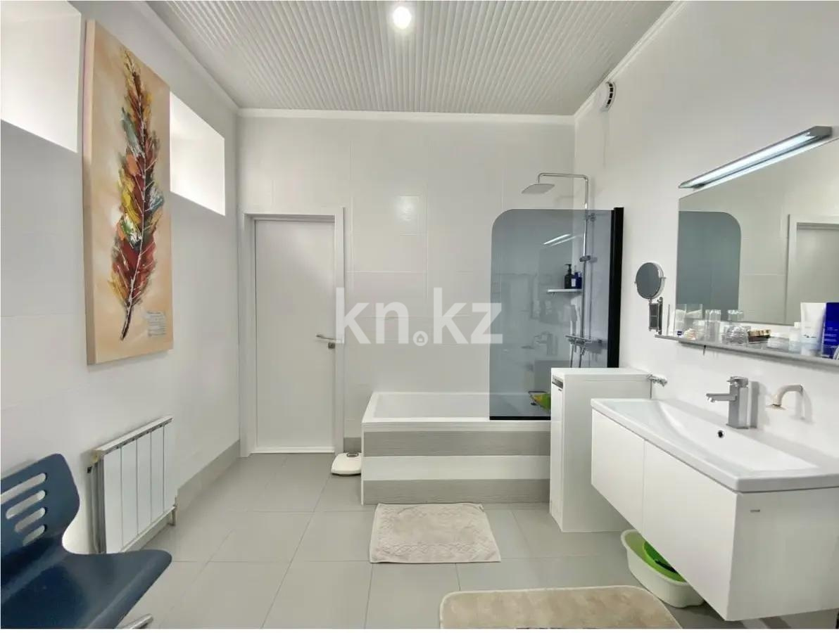 Продажа 3-комнатной квартиры, 136 м² в Астане - фото 5