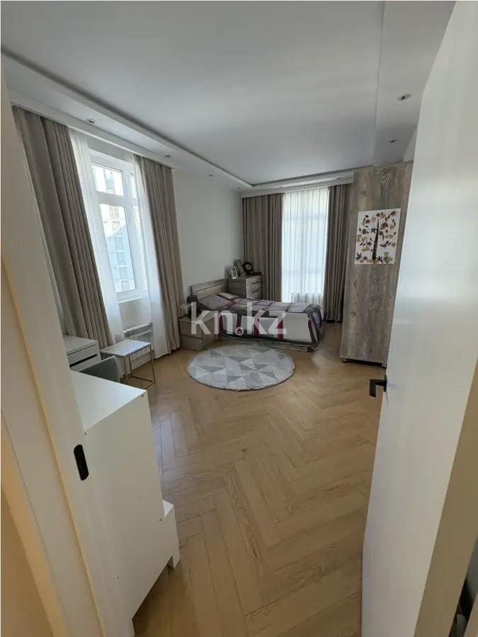 Продажа 2-комнатной квартиры, 44 м², ул. Жандосова, дом  108/1 в Алматы