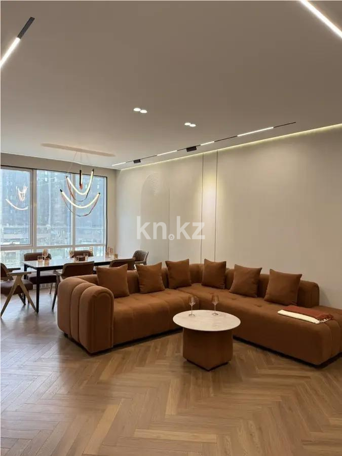 Продажа 4-комнатной квартиры, 110 м² в Алматы