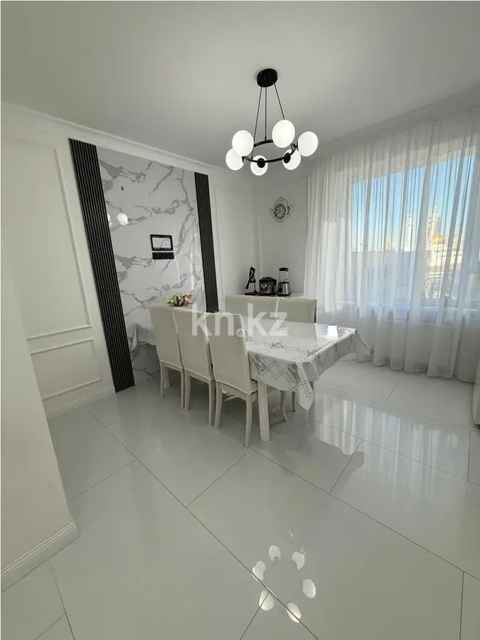 Продажа 4-комнатной квартиры, 121 м², пр. Кабанбай батыра, дом  38/2 в Астане - фото 3