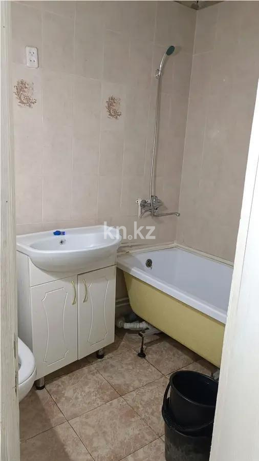 Продажа 2-комнатной квартиры, 45 м², мкр-н 14, дом  47 в Караганде - фото 5