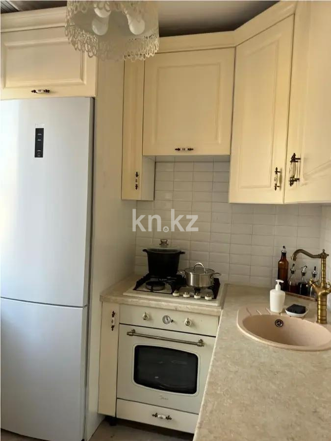 Продажа 3-комнатной квартиры, 62.6 м², 10а мкр., дом  22 в Алматы - фото 5