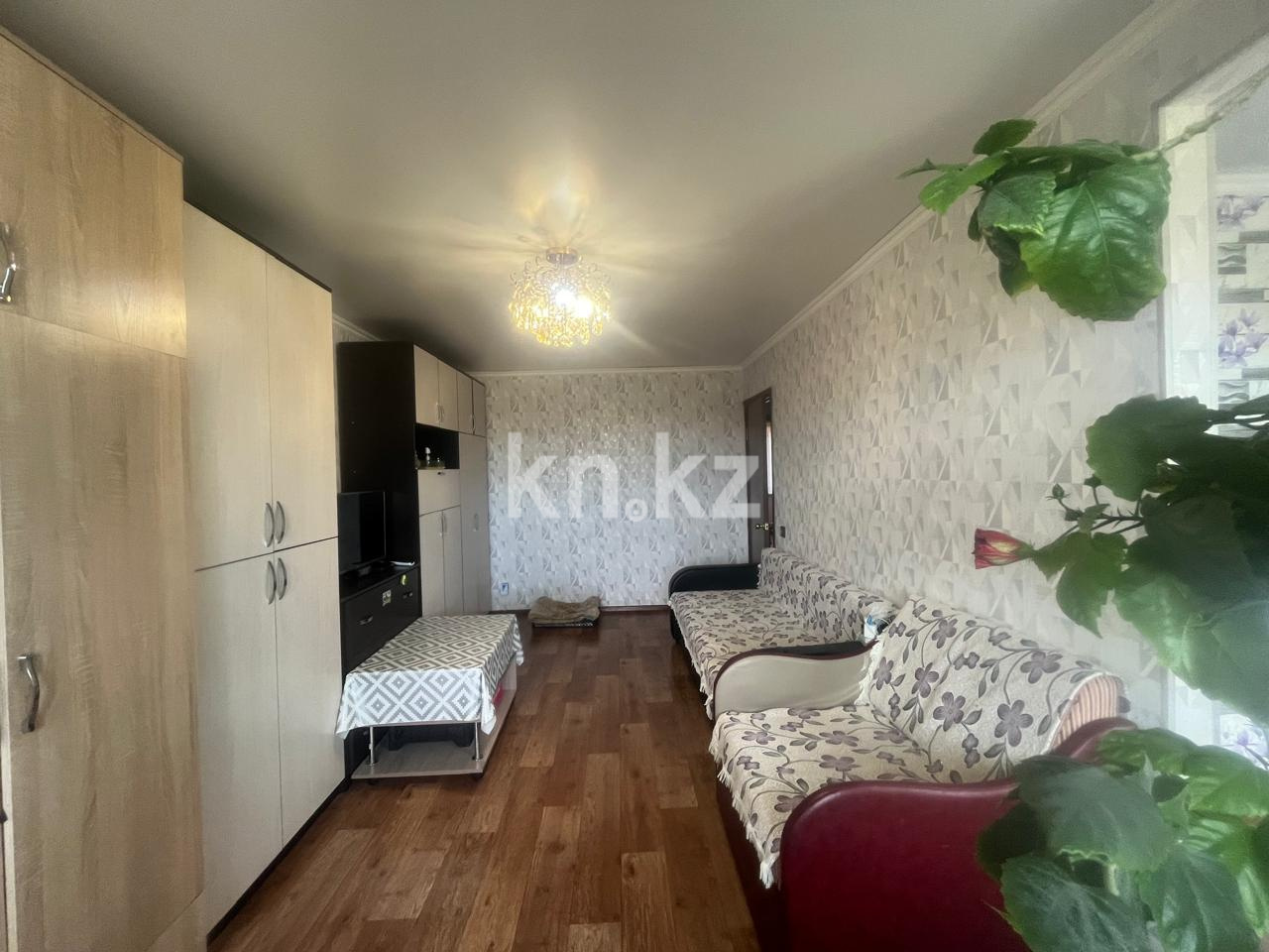 Продажа 3-комнатной квартиры, 63 м², ул. Муканова, дом  6/3 в Караганде - фото 6