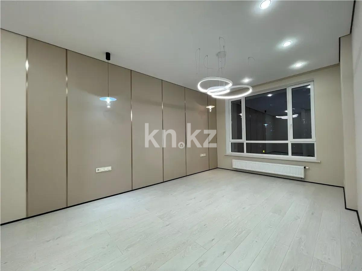 Продажа 4-комнатной квартиры, 150 м², пр. Аль-Фараби, дом  27/2 в Алматы