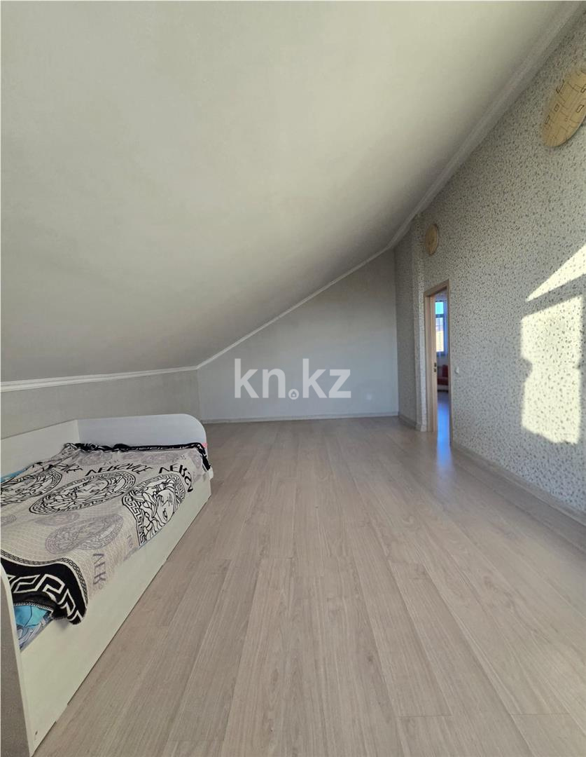 Продажа 7-комнатного дома, 330 м² в Караганде - фото 25