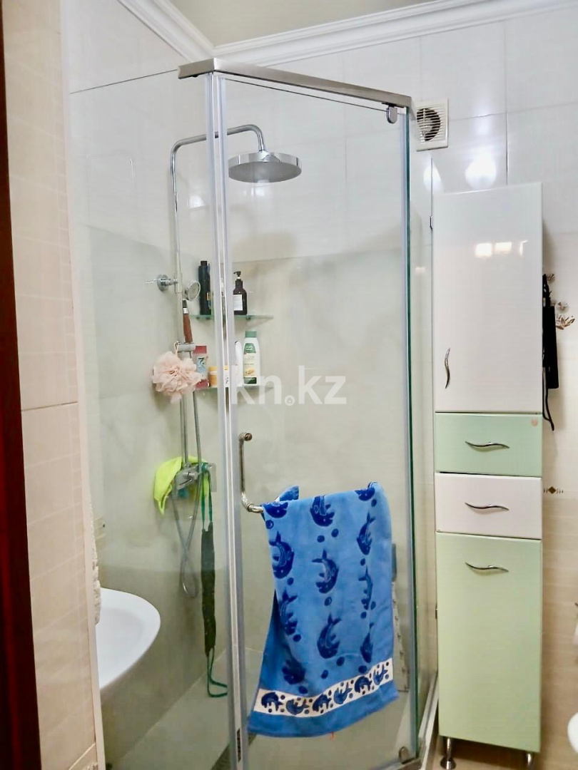 Аренда 2-комнатной квартиры, 75 м², ул. Шевченко в Астане - фото 11