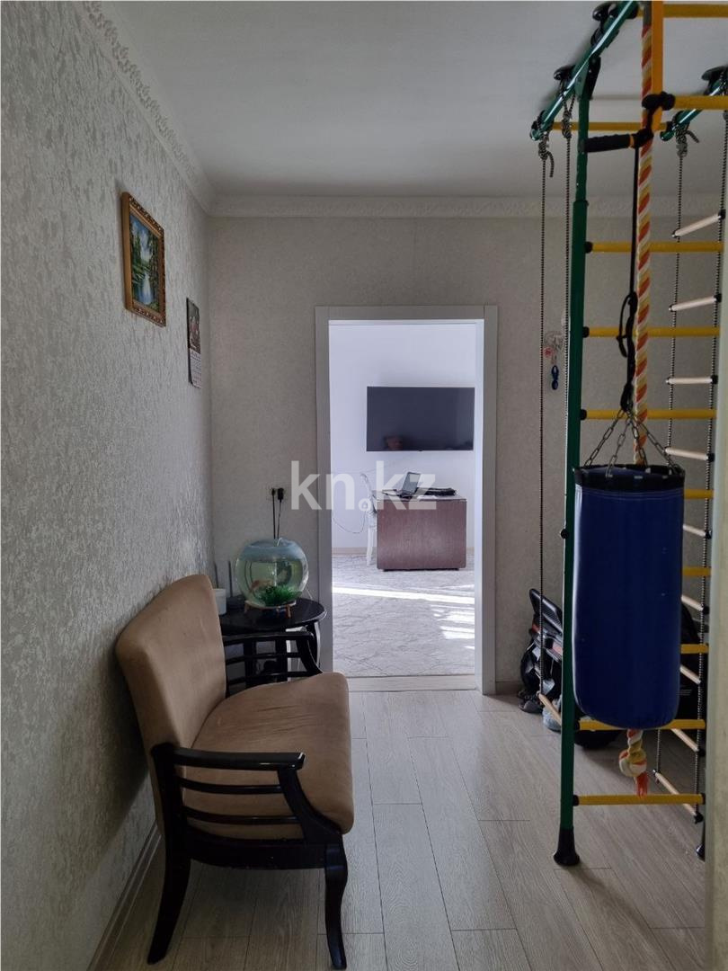 Продажа 4-комнатной квартиры, 83 м², мкр-н Степной-2 в Караганде - фото 16