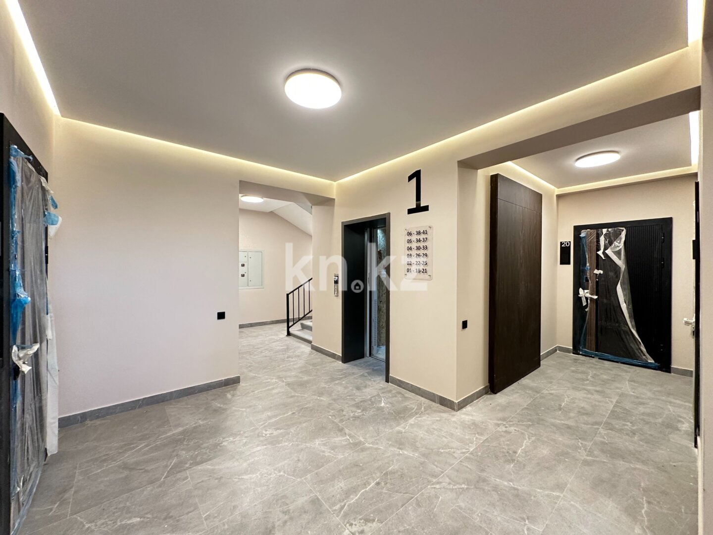 Продажа 2-комнатной квартиры, 69 м² в Караганде - фото 14