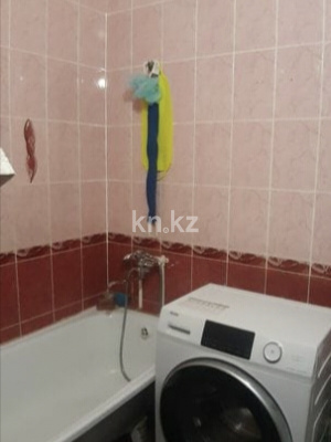 Продажа 2-комнатной квартиры, 43 м², мкр-н 13, дом  11 в Караганде - фото 2