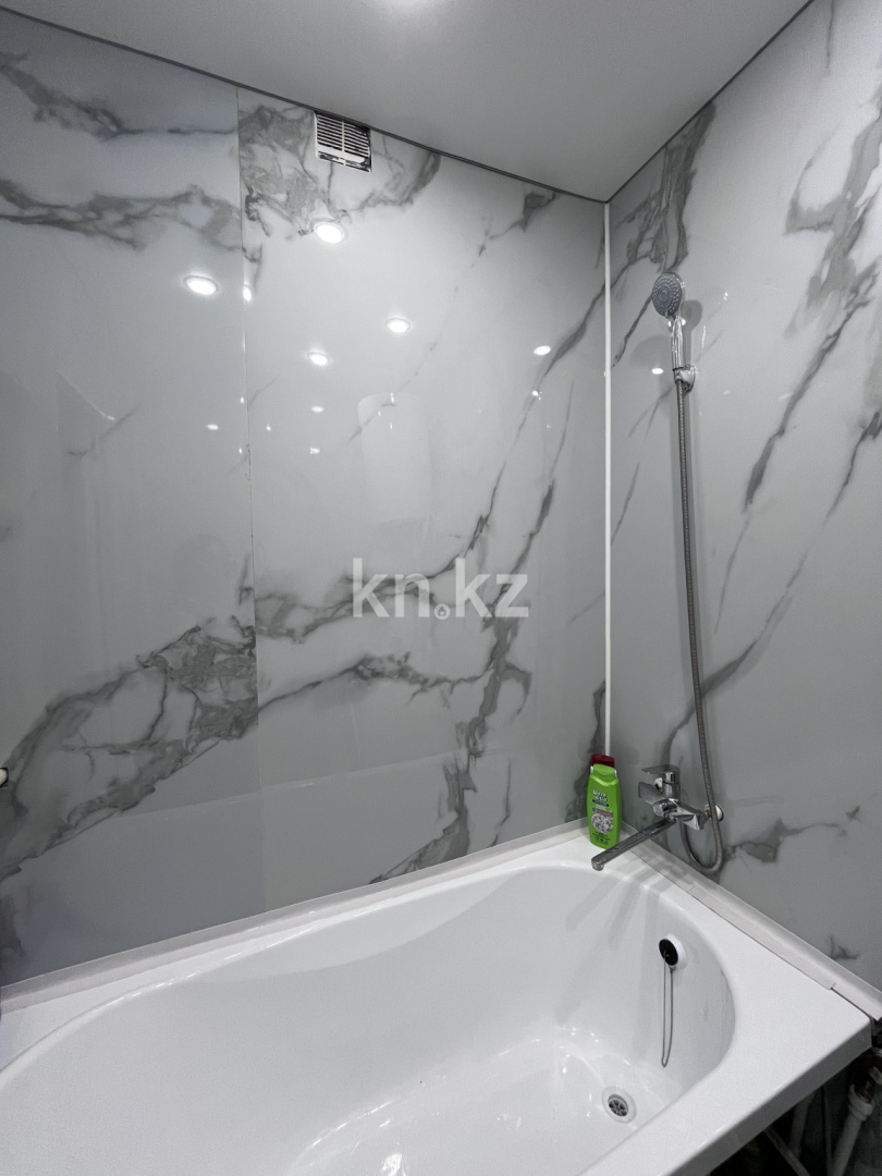 Продажа 3-комнатной квартиры, 66 м², мкр. Орбита-1, дом  16 в Караганде - фото 8