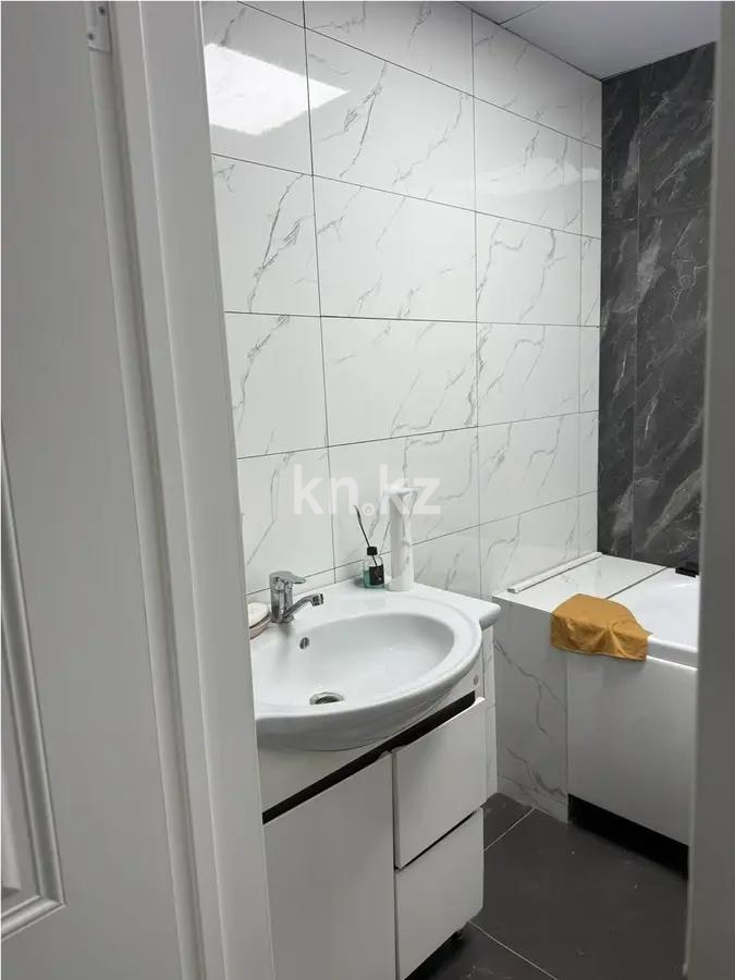 Продажа 2-комнатной квартиры, 45 м² в Алматы - фото 3