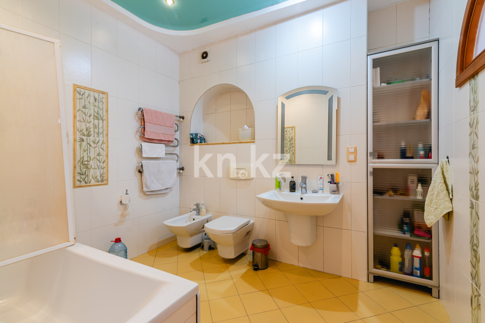 Продажа 3-комнатной квартиры, 112 м², ул. Сатпаева, дом  9Б - Сейфуллина в Алматы - фото 16