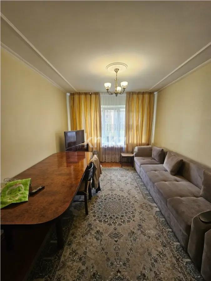 Продажа 3-комнатной квартиры, 70.3 м², мкр-н Аксай-1, дом  8 в Алматы