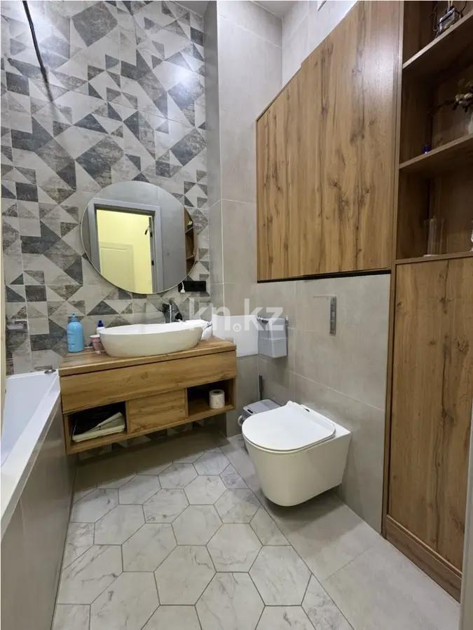 Продажа 3-комнатной квартиры, 85 м², ул. Казыбек би, дом  37 в Астане - фото 5
