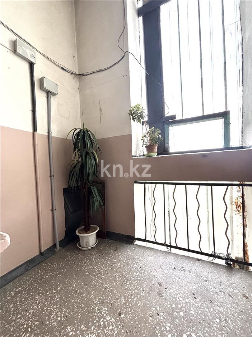 Продажа 3-комнатной квартиры, 61 м², ул. Крылова, дом  4а в Караганде - фото 14