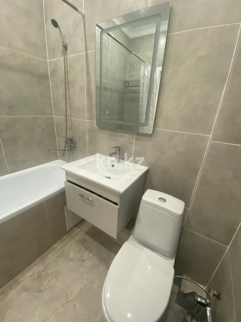 Продажа 3-комнатной квартиры, 49.5 м² в Астане - фото 11