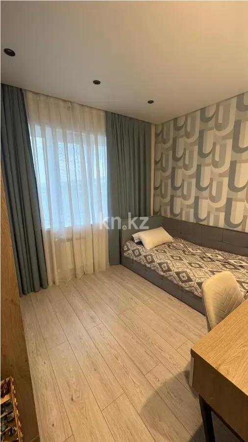 Продажа 3-комнатной квартиры, 70.5 м² в Алматы - фото 3