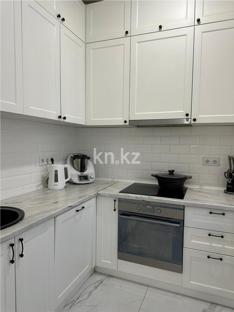 Продажа 4-комнатной квартиры, 110 м², ул. Анет баба в Астане - фото 2