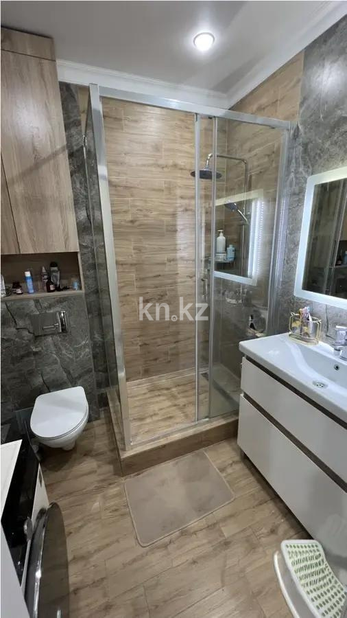 Продажа 4-комнатной квартиры, 86.3 м², пр. Аль-Фараби, дом  11 в Астане - фото 6