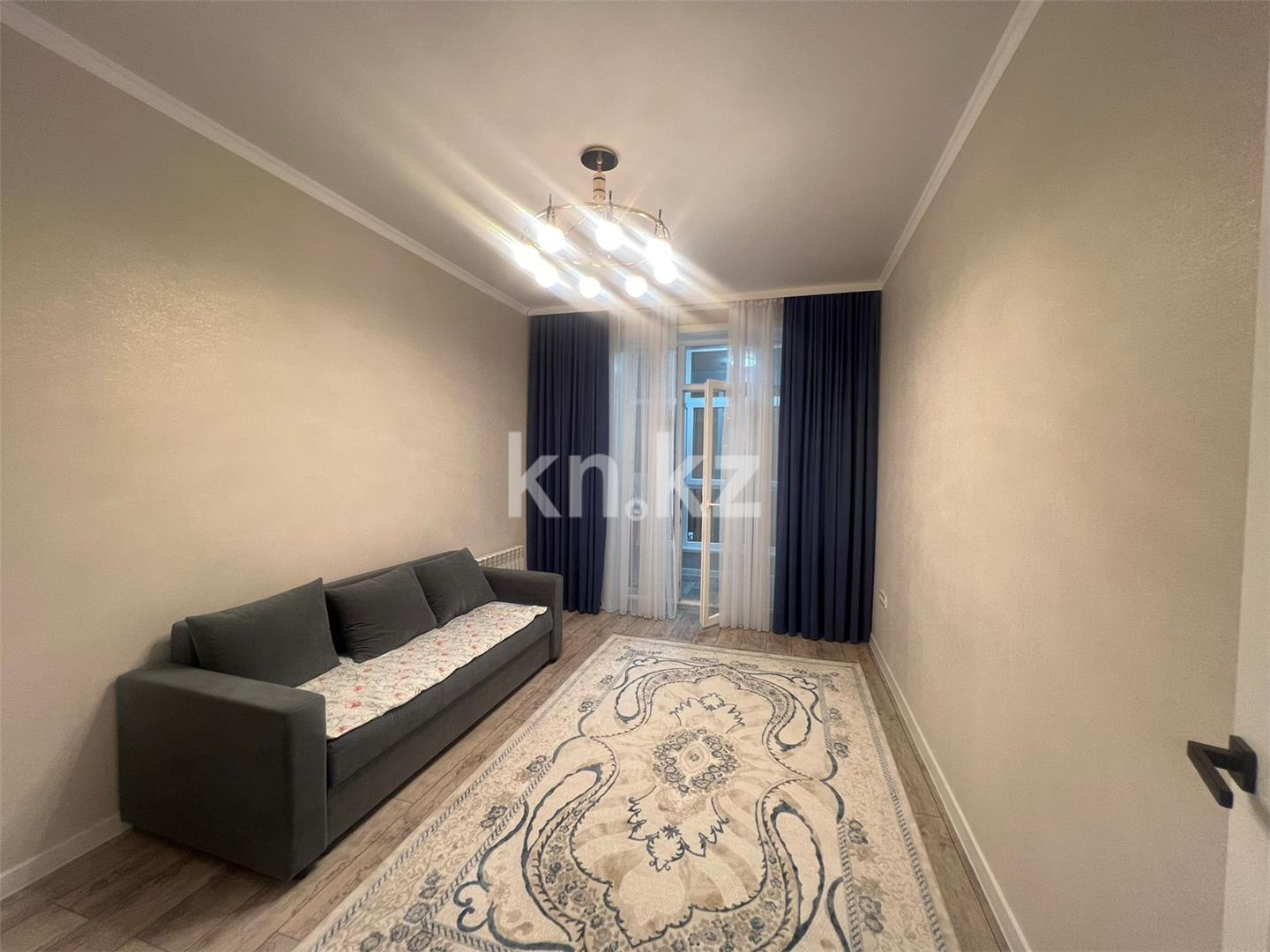Продажа 4-комнатной квартиры, 107 м², ул. 3-я, дом  42б в Караганде - фото 3