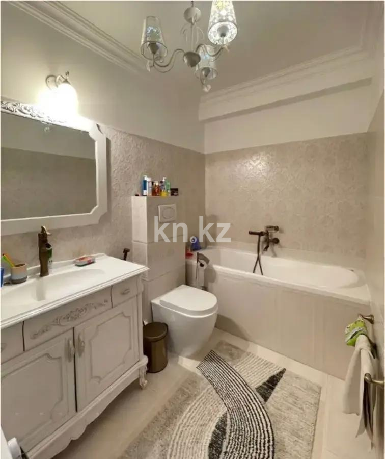 Продажа 2-комнатной квартиры, 81.7 м² в Алматы - фото 5