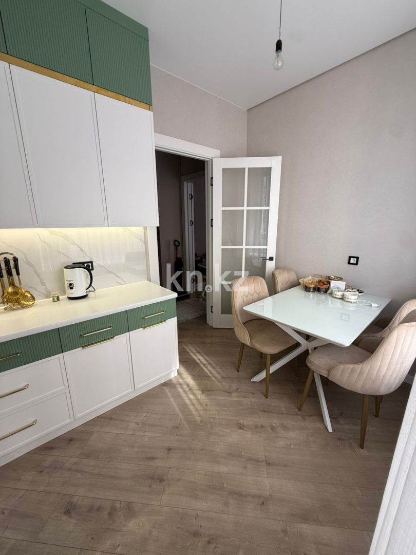 Продажа 3-комнатной квартиры, 76 м², ул. Култегин, дом  11 в Астане - фото 5